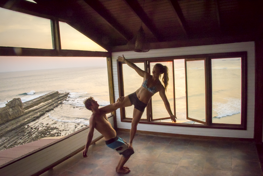 Magnificent rock yoga studio overlooking surf